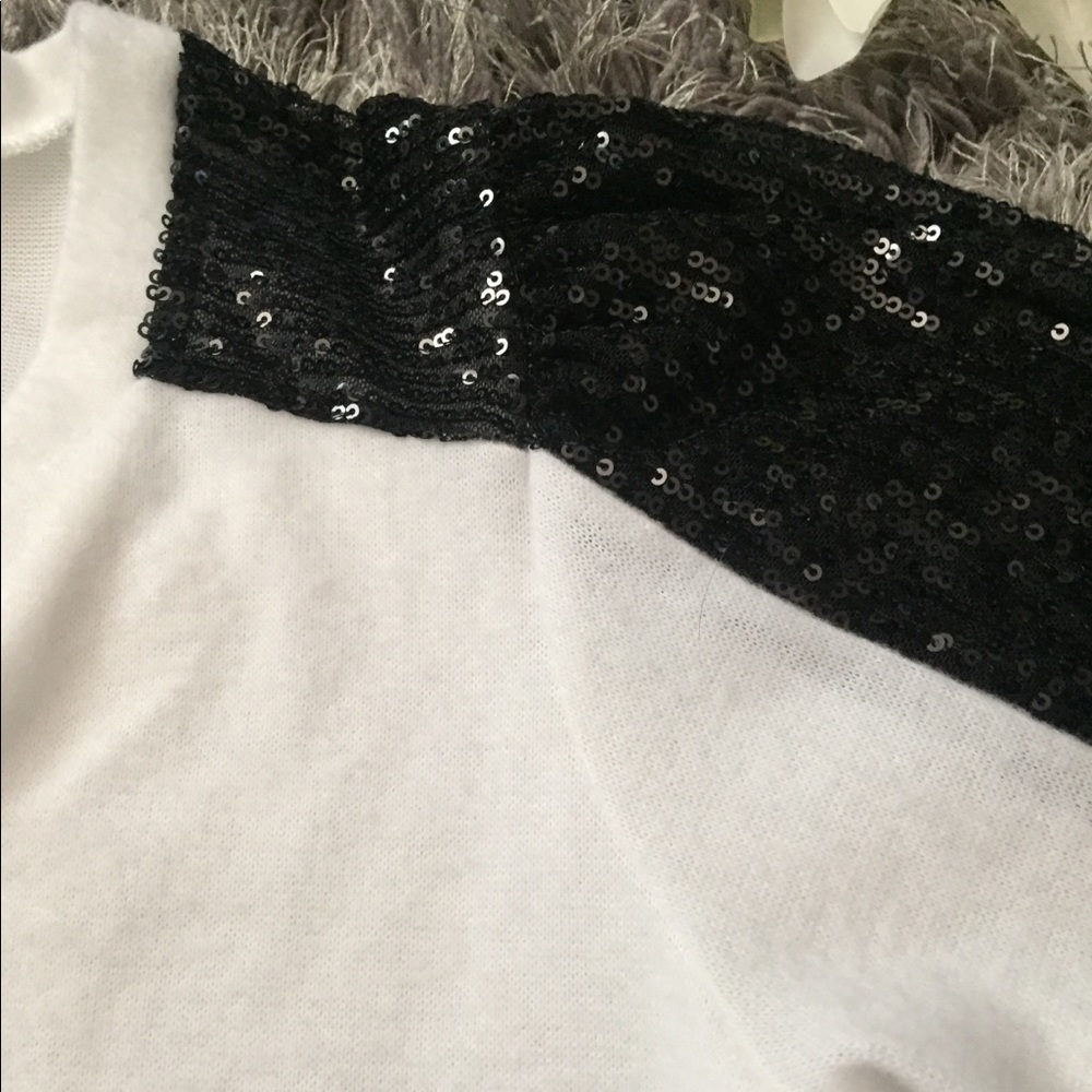 LS beautiful top💕 - Picture 13 of 16